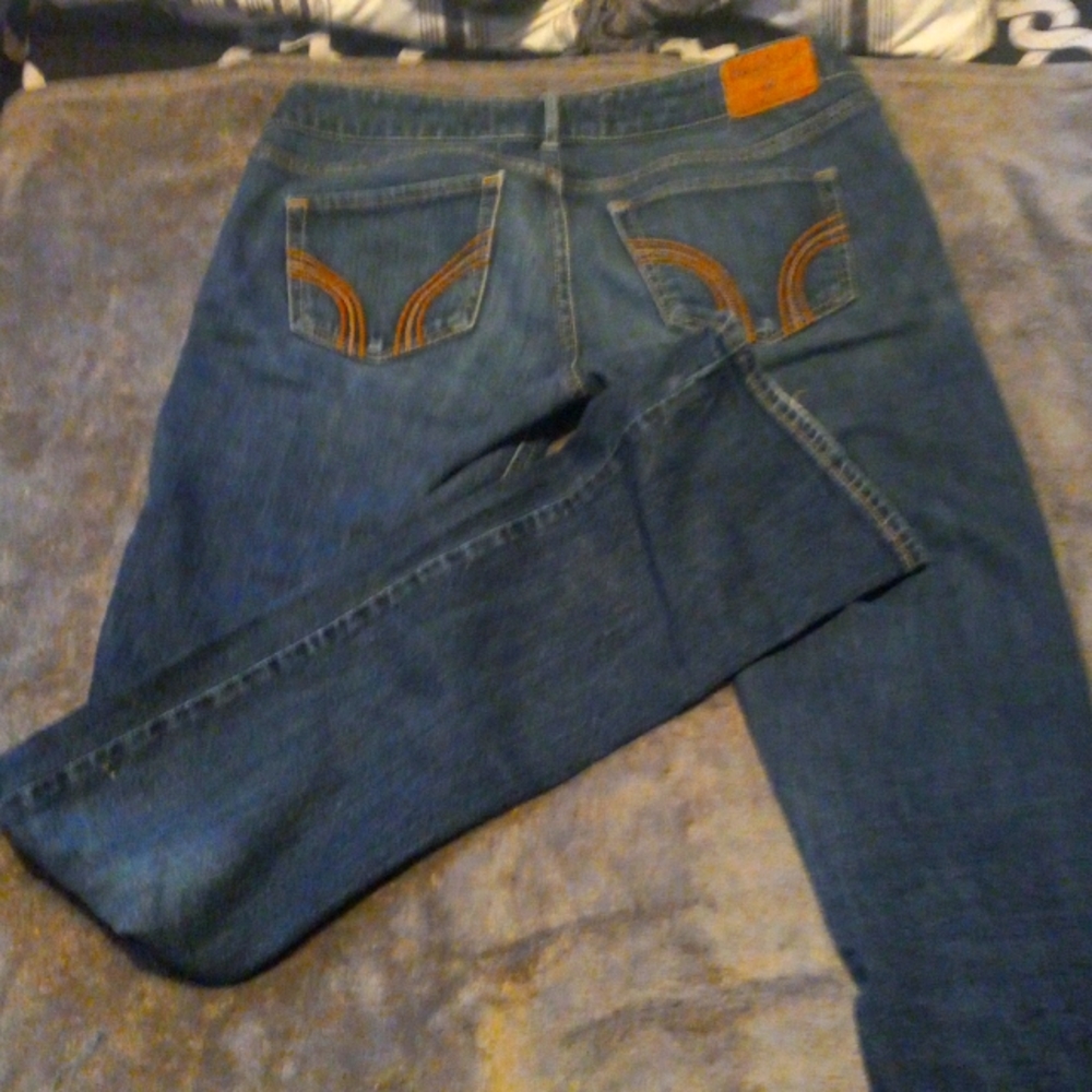 Hollister jeans